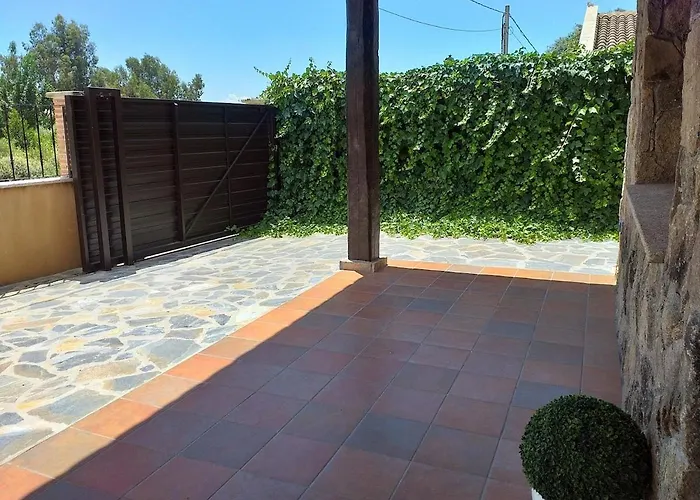 Hébergement de vacances Carreras Casa En Piscina Natural *