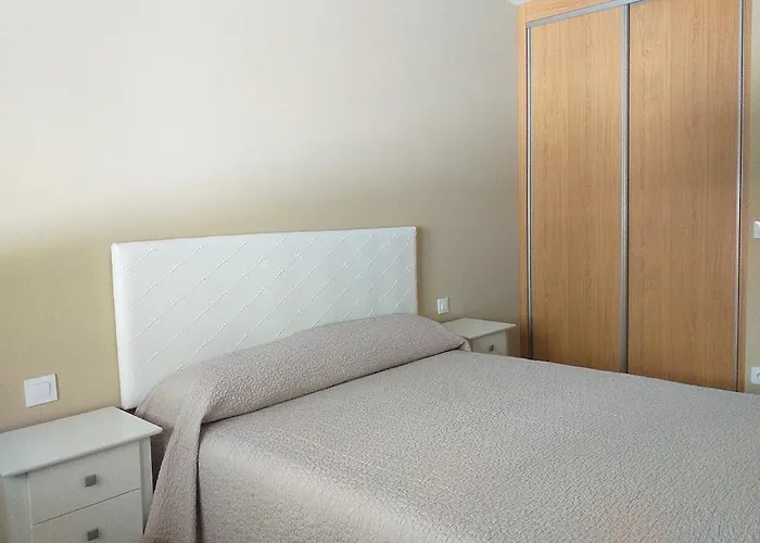 Carreras Casa En Piscina Natural