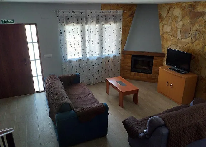 Carreras Casa En Piscina Natural Hébergement de vacances