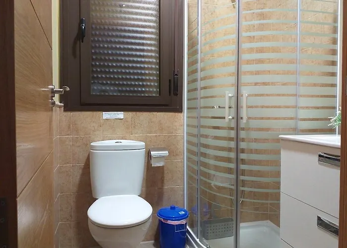 Carreras Casa En Piscina Natural Hébergement de vacances Candeleda