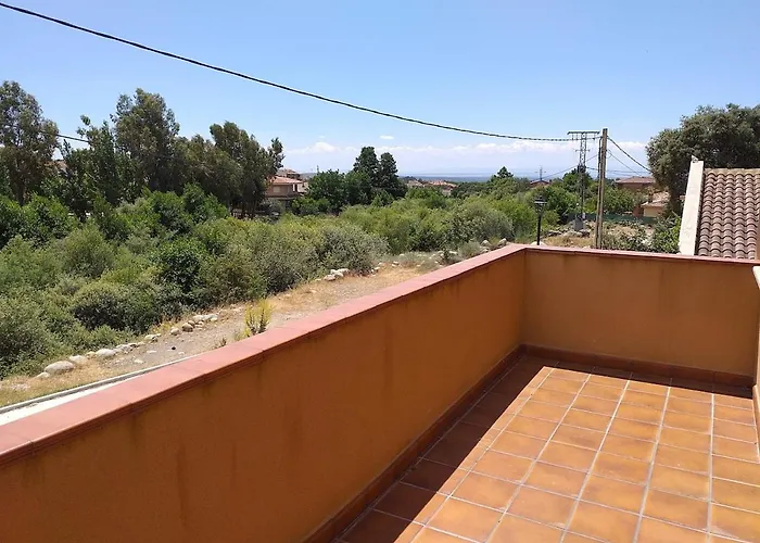 Carreras Casa En Piscina Natural Hébergement de vacances *